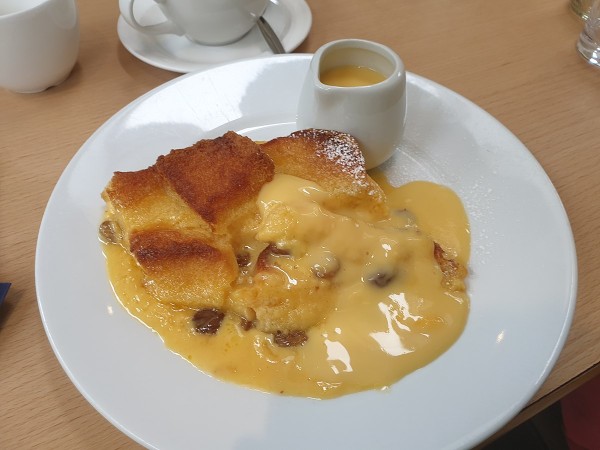 Bread and butter pudding