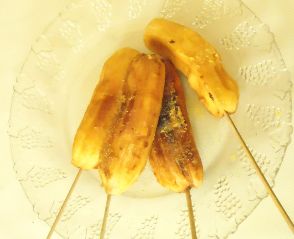 Grilled bananas