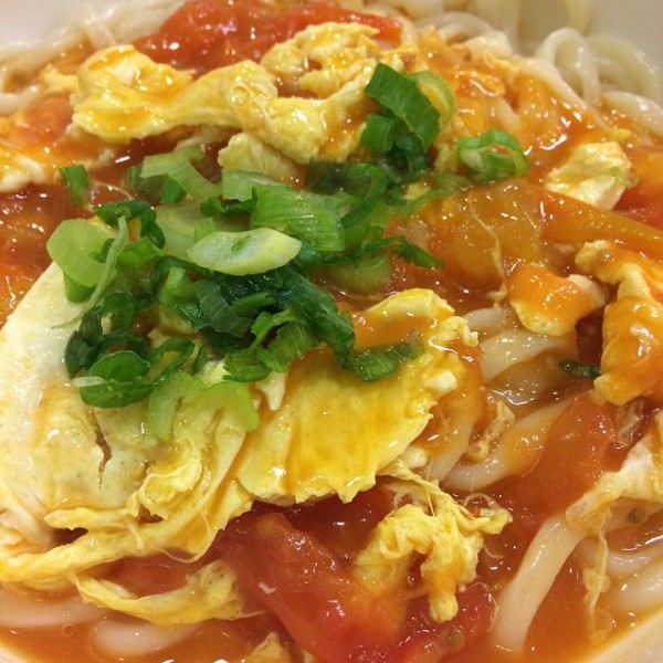 Tomato egg noodles