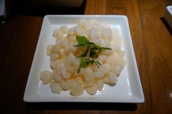 Shelled shrimp with dragon well green tea