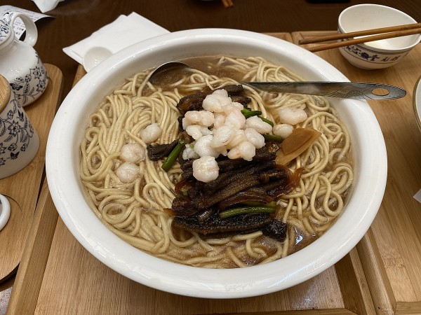 Eel shrimp noodles