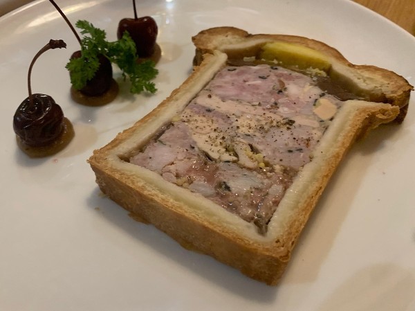 Pâté en croûte