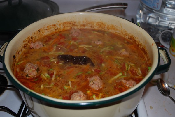 Sopa de albondigas