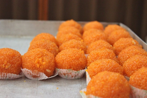 Motichoor ladoo