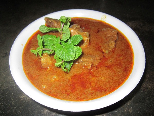 Mangsho tarkari