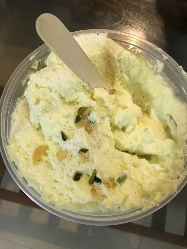 Makhan malai