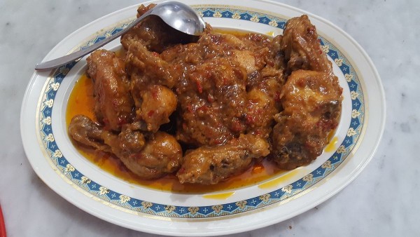 Ayam bumbu rujak