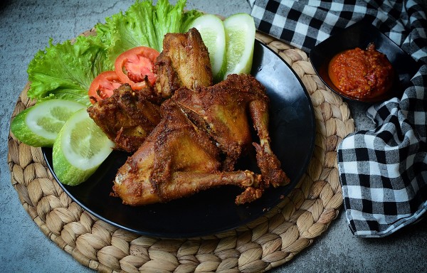 Ayam goreng kalasan