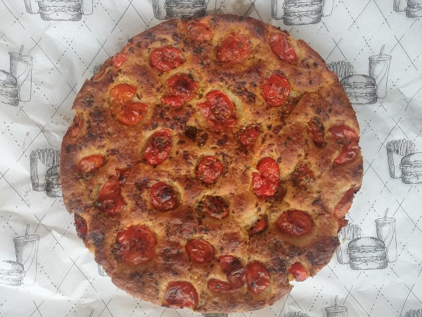 Focaccia barese