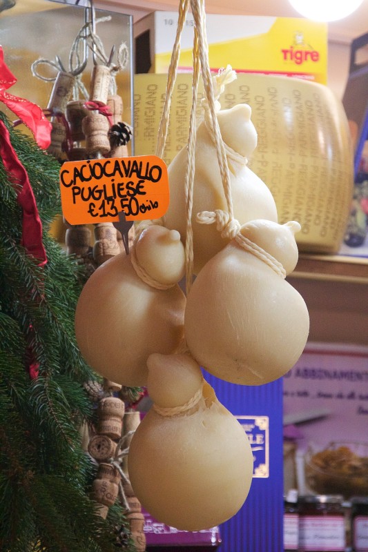 Caciocavallo Podolico Lucano