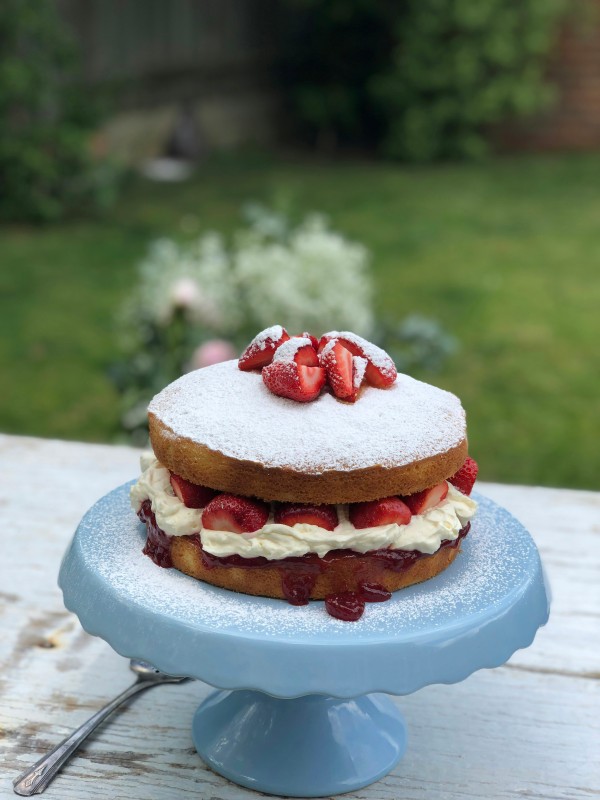 Victoria sponge cake