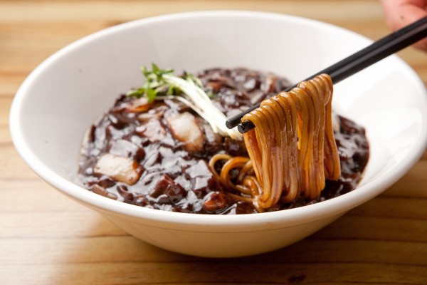 Jajangmyeon