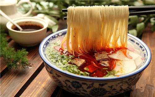 Lanzhou beef noodle soup