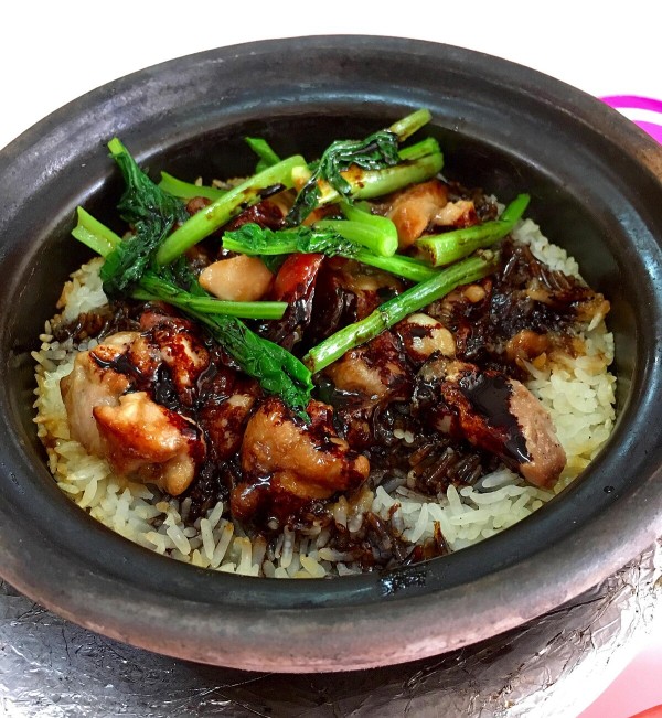 Clay pot rice