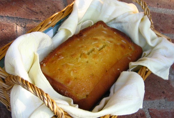 Golden syrup cake