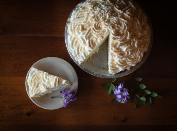 Coconut cream pie