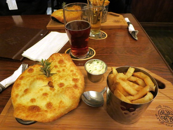 Steak and Guinness pie