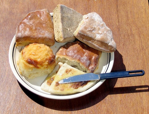 Treacle scones