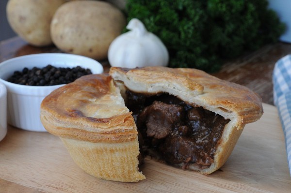 Steak and ale pie