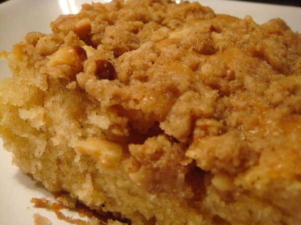 Applesauce cake