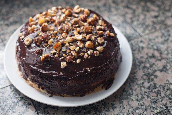 Hazelnut cake