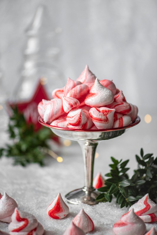 Meringue cookies