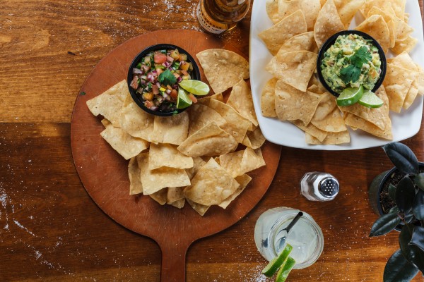 Tortilla chips with salsa