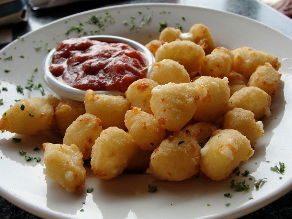 Fried cheese curds