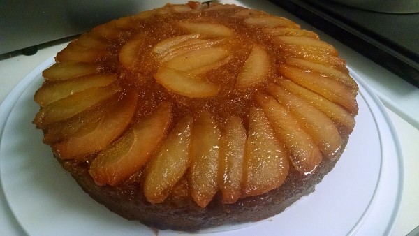 Pear upside down cake