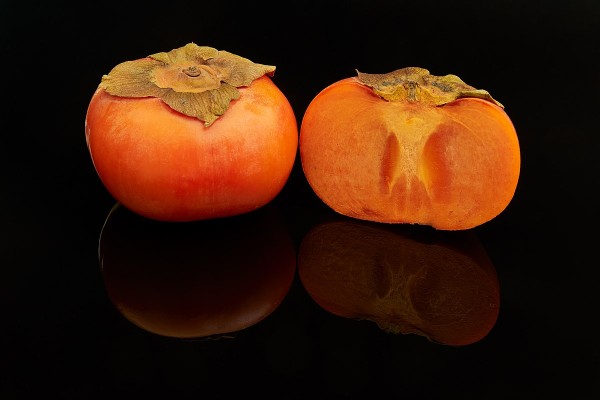 Persimmon pie