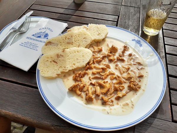 Chanterelle soup