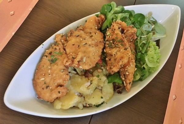 Backhendlsalat