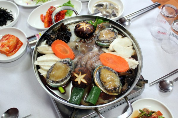 Hainan hot pot