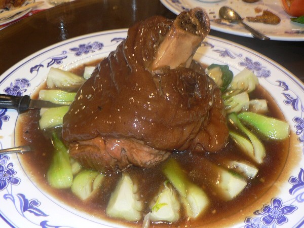 Braised ham hock