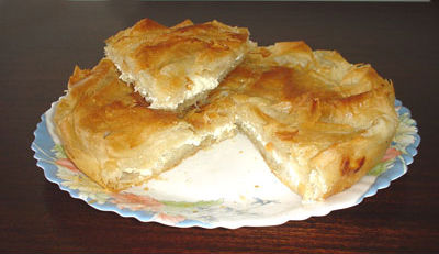 Burek sa sirom