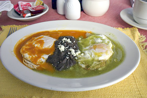 Huevos divorciados