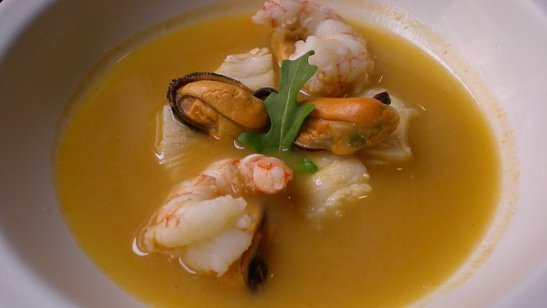 Caldo de mariscos