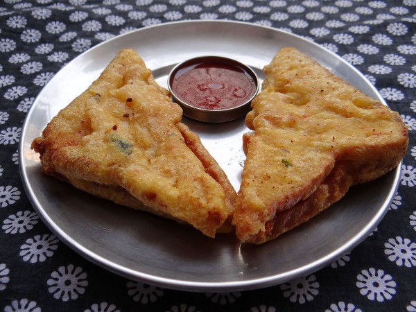 Bread pakora