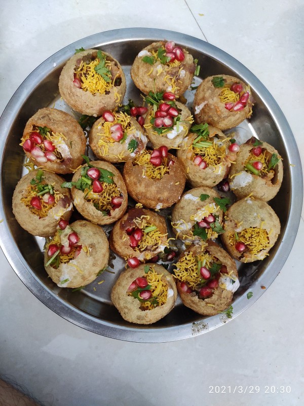 Sev puri