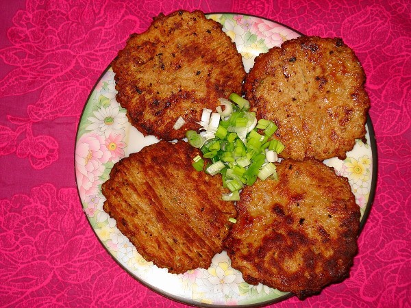 Chapli kebab