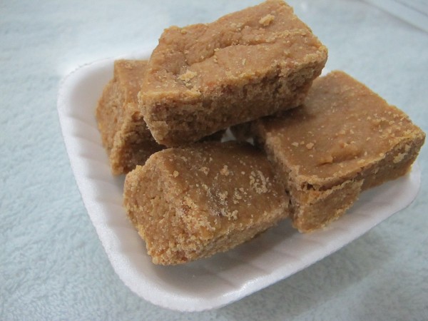 Mawa barfi