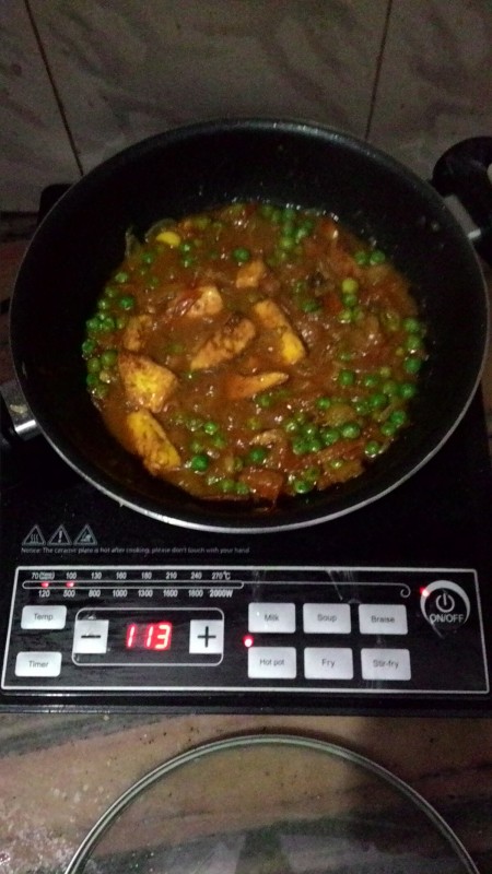 Matar masala