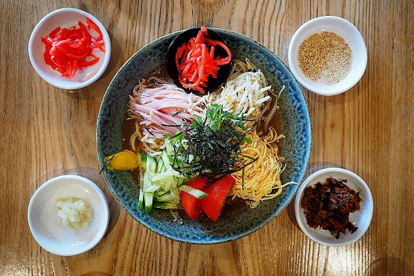 Hiyashi chuka