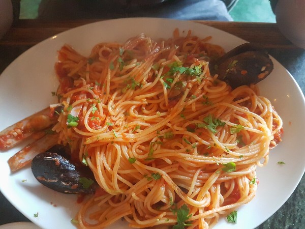 Spaghetti marinara