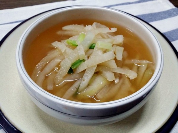 Kimchi guk