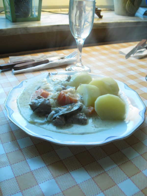 Dillkött