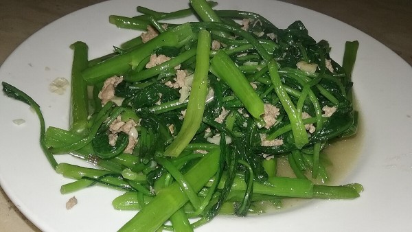 Stir fried water spinach