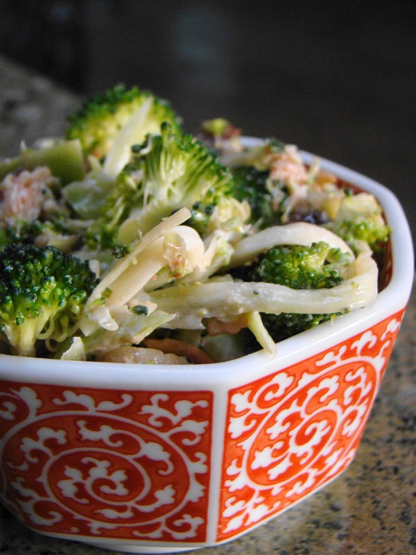 Broccoli slaw